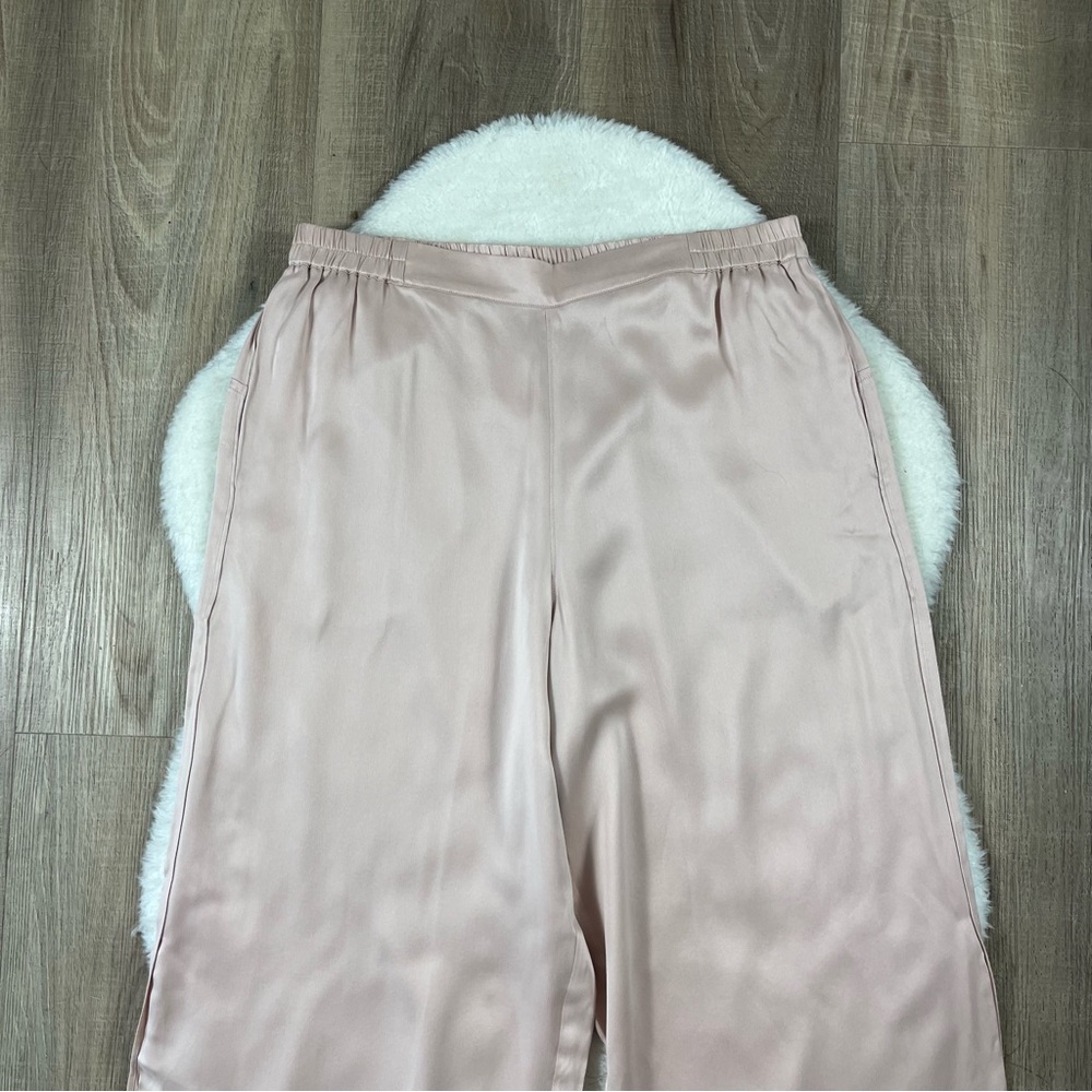 Lunya Washable Silk Tee Pant pajama Set - Picture 7 of 12